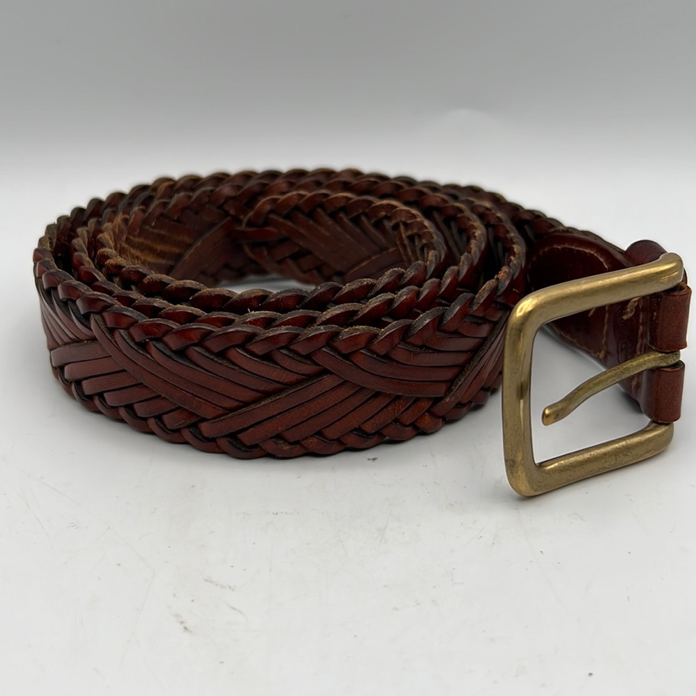 Leather belt